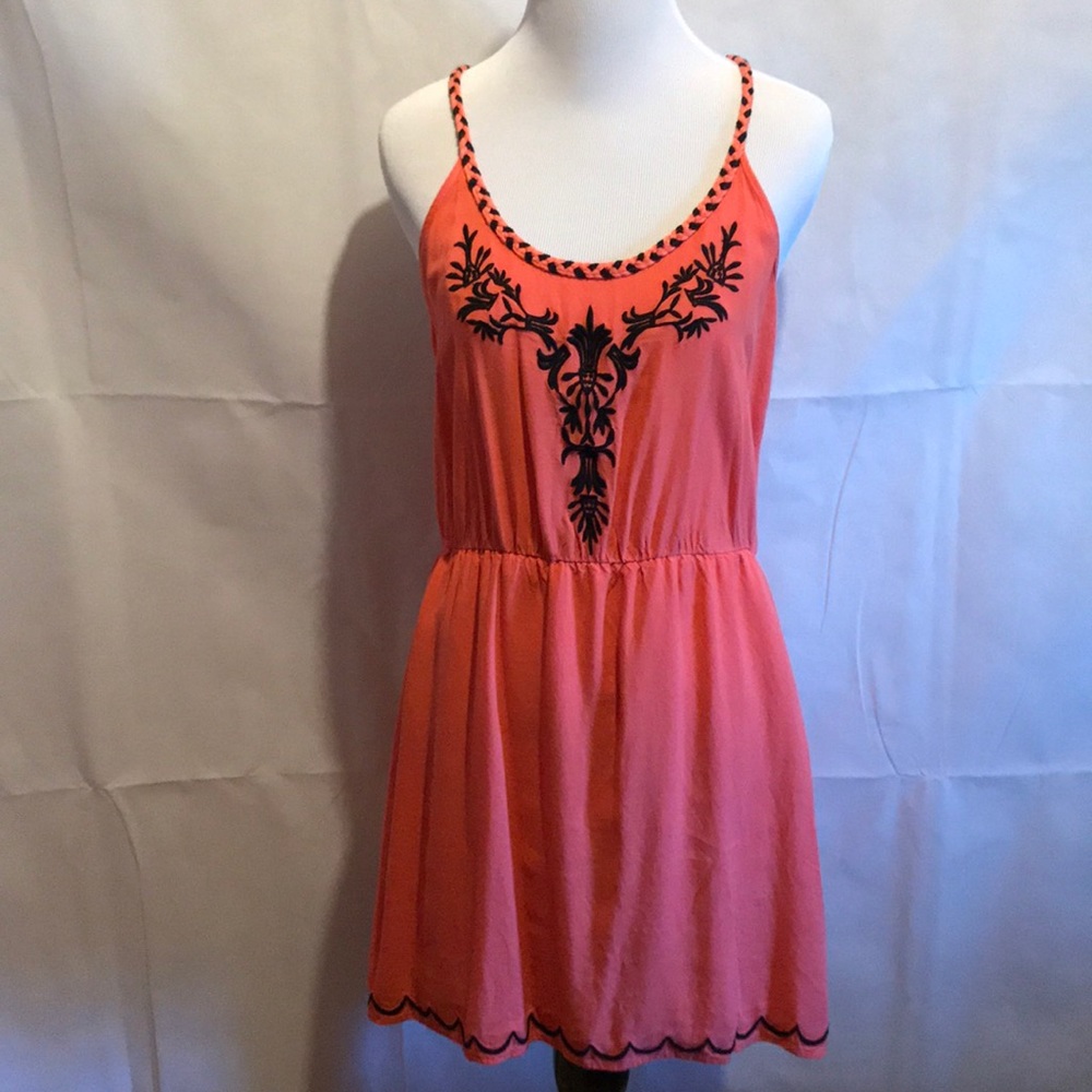 Papaya Flirty Pink sundress NWOT never been worn